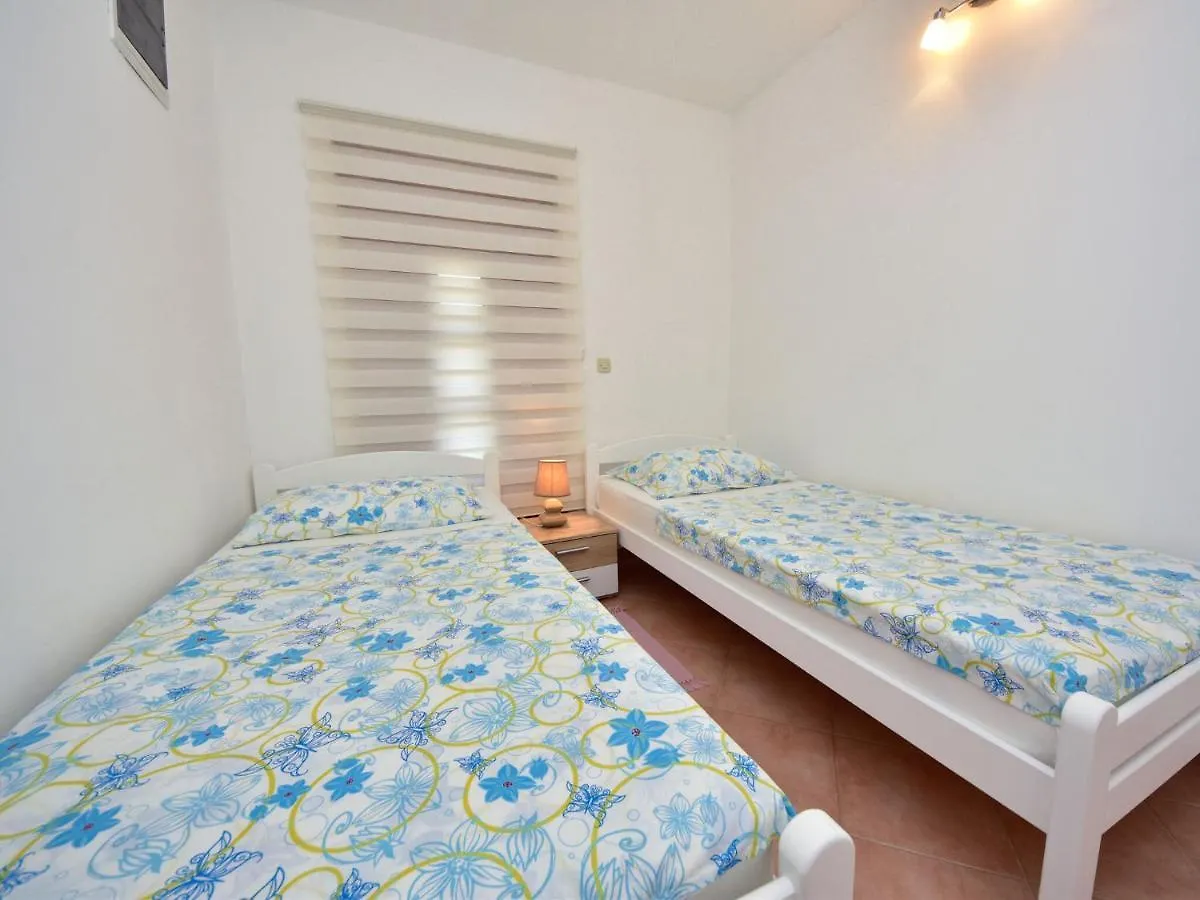 Lovely Apartment In Kru Evo With Barbecue Krusevo