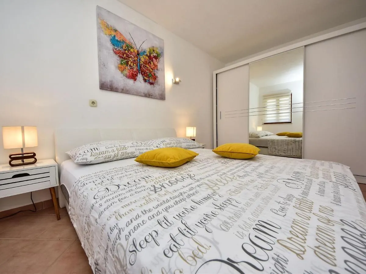 Lovely Apartment In Kru Evo With Barbecue Krusevo  Croatia